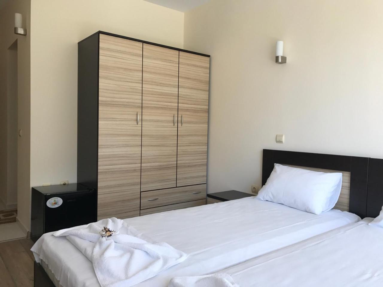 Jane Guest House Nesebar Esterno foto