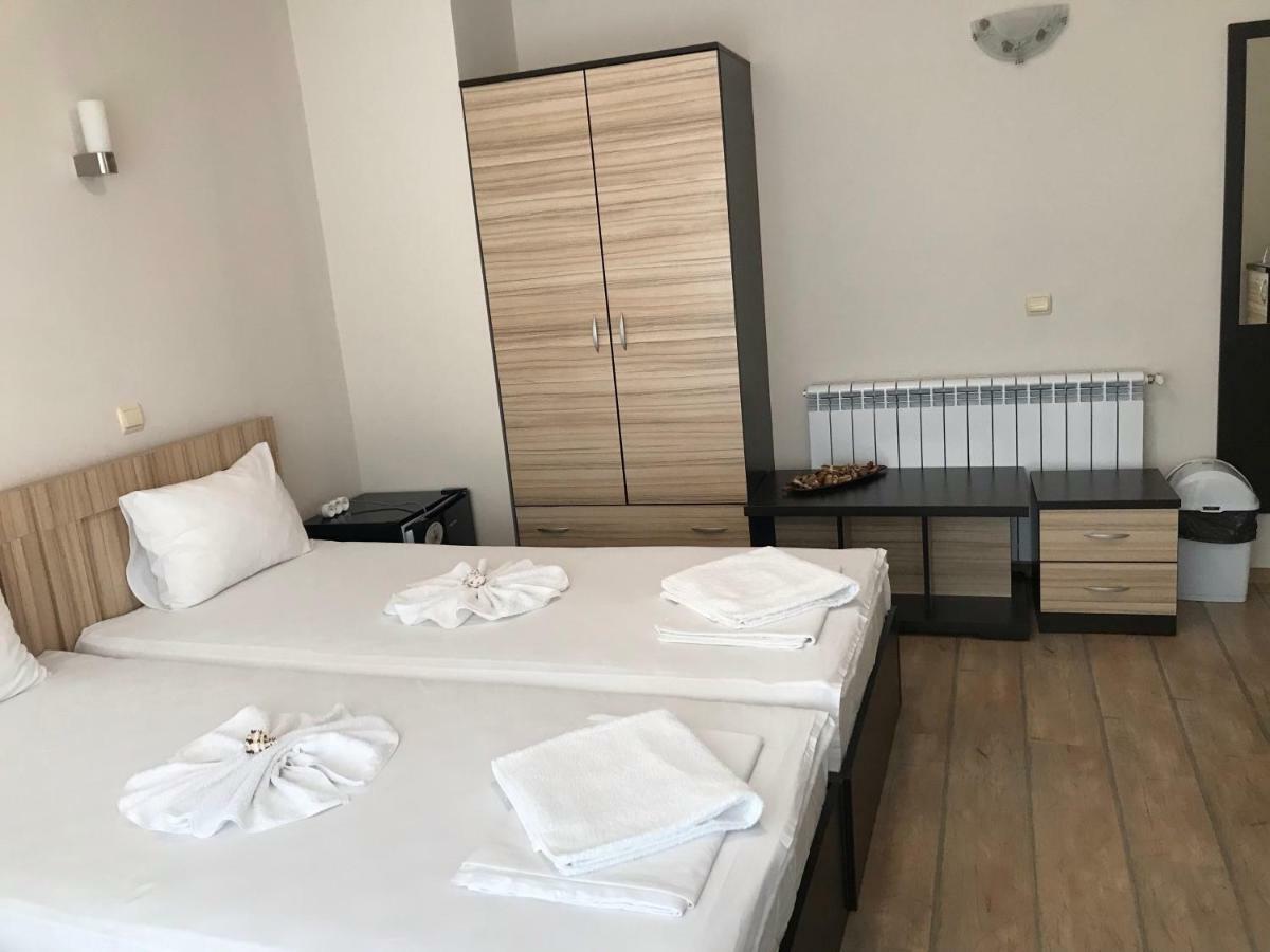 Jane Guest House Nesebar Esterno foto